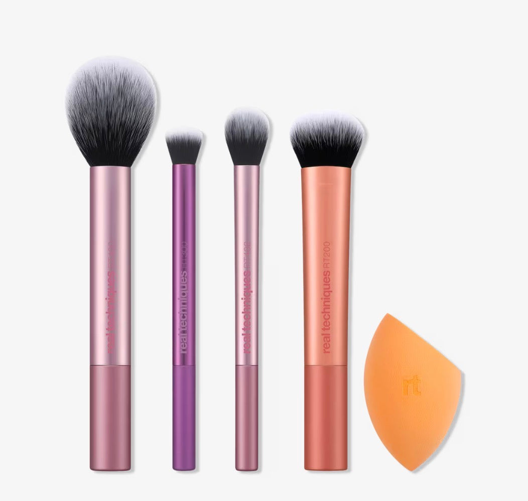 EVERYDAY ESSENTIALS BROCHAS REAL TECHNIQUES